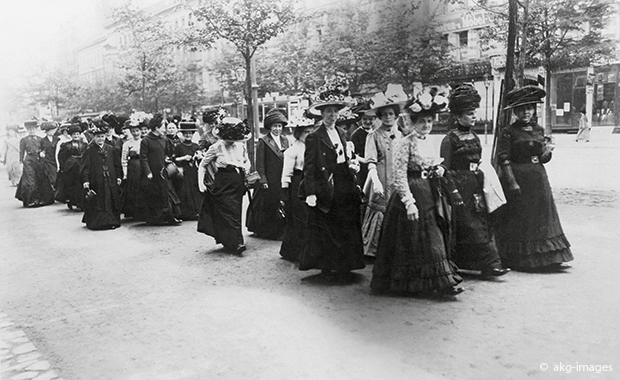 historische Frauenproteste