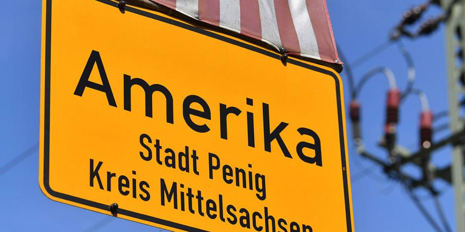 Ortsschild für Amerika in Mittelsachsen