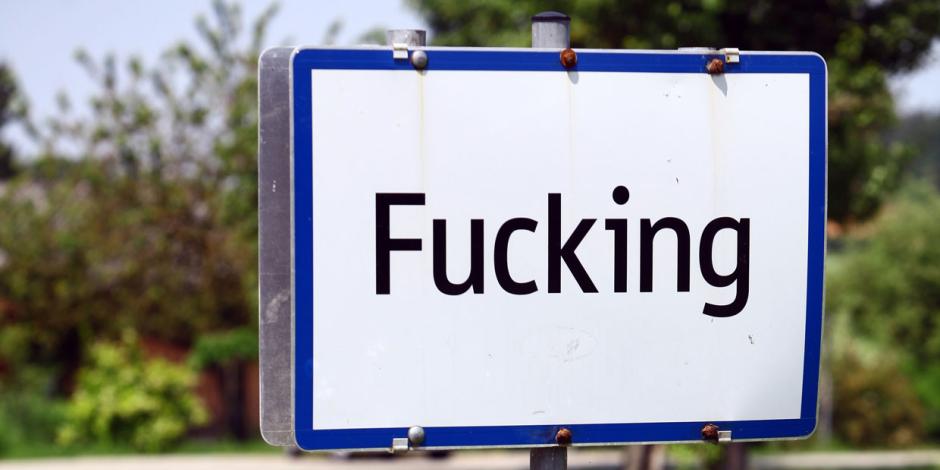 Ortschild von "Fucking"